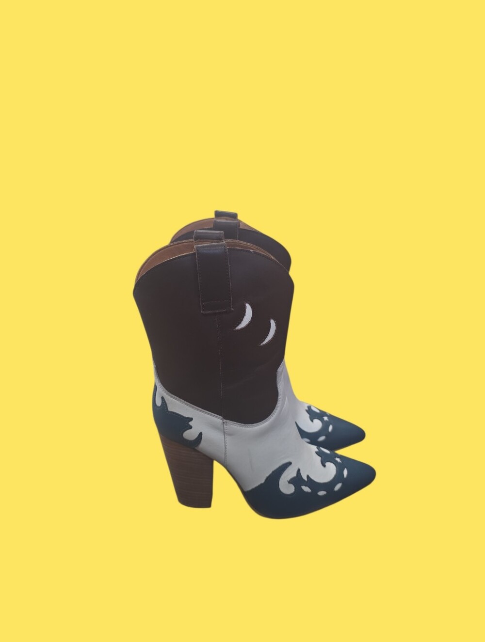 Dingo Western-Inspired Pointed Mid Calf Heel Boots - Brown, White & Blue